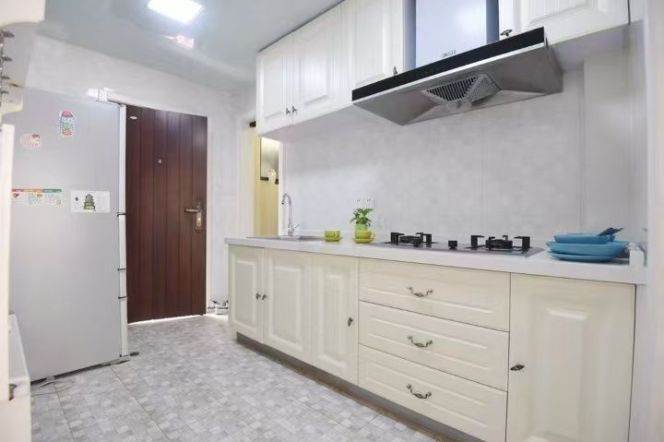 Shanghai Library 1BR apartment