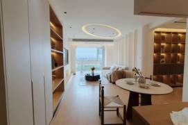 3 Brs, 2 Baths, Floor heating/Oven/Dish washer/Gym, 140 sqm @ Hongbaoshi metro L10