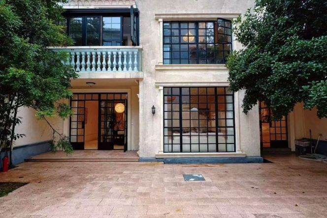 Classic Garden Villa on Panyu Road, Close to Columbia Circle