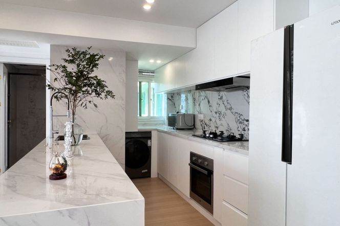 2 Brs with Open Balcony/Floor heating/Oven/Gym,120 sqm @ Wuding metro L14
