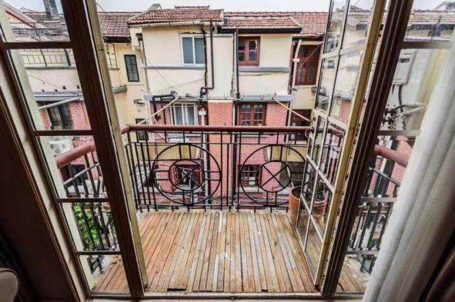 iapm Spacious Loft w. Outdoor balcony 