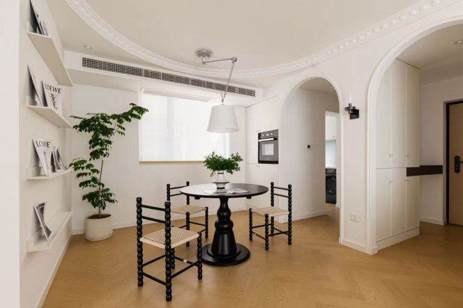 Modern 2Beds with Floor Heating@Xujiahui/Close to Metro