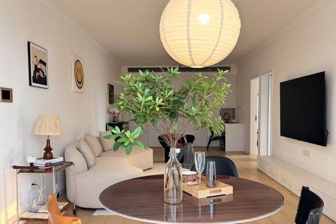 Zhongshan Park -2beds - elevator- modern & Bright- Proper entrance 