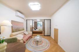 Fresh 1br Nr Jiashan road M9/12