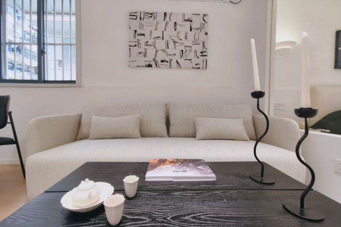 Cozy fresh 1br Nr xujiahui M1/9/11