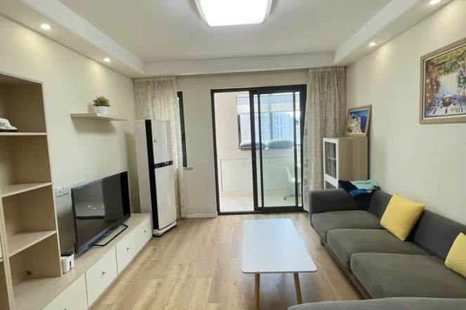 Cozy 2-Bedroom Apartment – 90 sqm, Fully Furnished, Bright & Airy