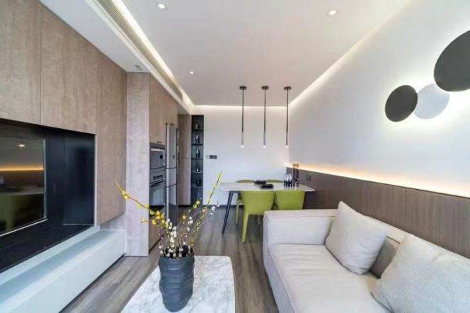 Big Balcony 1Bed with Big Storage@Yueyang Road