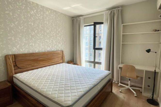 Cozy 2-Bedroom Apartment – 90 sqm, Fully Furnished, Bright & Airy