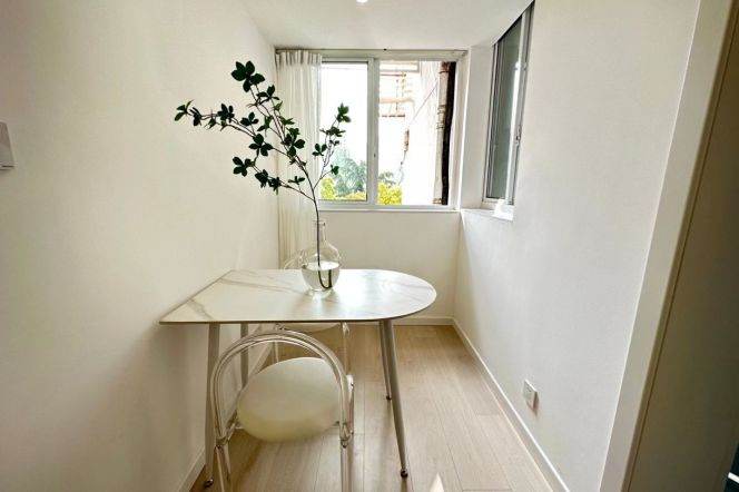 8.4k 1Br Nr The Suzhou River Nr Jiangning Rd.line13
