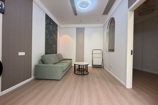 Nice yard 1Br/1Lr/1Bt apt nr Xujiahui,M1/9/10/11