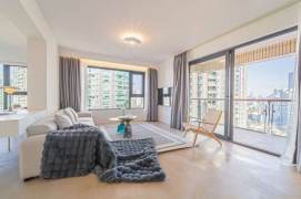 Modern decoration 2brs with floor heating and balcony in  central downtown,