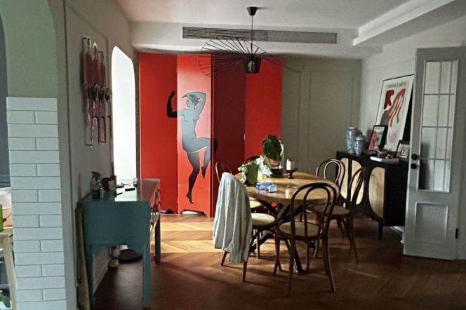 Jiangsu Rd Station Elevator 1Br with Open Balcony Line2/11