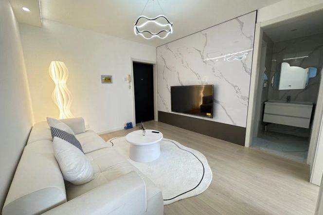 8.4k 1Br Nr The Suzhou River Nr Jiangning Rd.line13