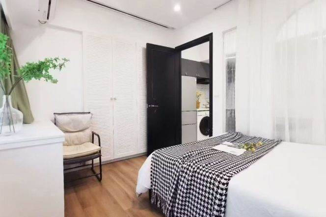1br, subway L9Shangcheng& L2,14, Next to the bund, Key, 7k