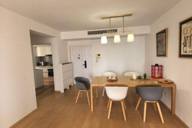 modern 3brs floor heating open balcony nice view beside IAPM line 1,10,12 only 32K
