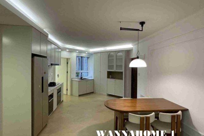 Spacious&Modern 3Bdrs 2Baths Apt+L14 Wu Ding Rd Metro+Jing An Temple CBD