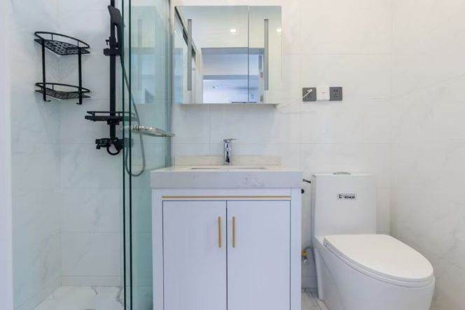 Cozy 1Br @ L10 SH library @ Hunan rd/Wukang rd