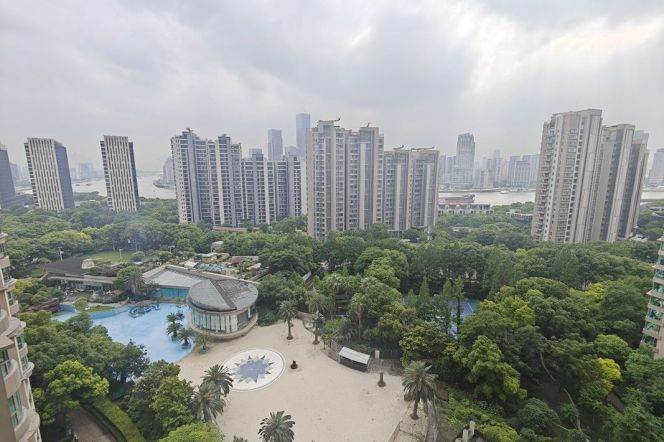 modern big 3brs plus study nice river view open balcony beside Huang pu river 34K