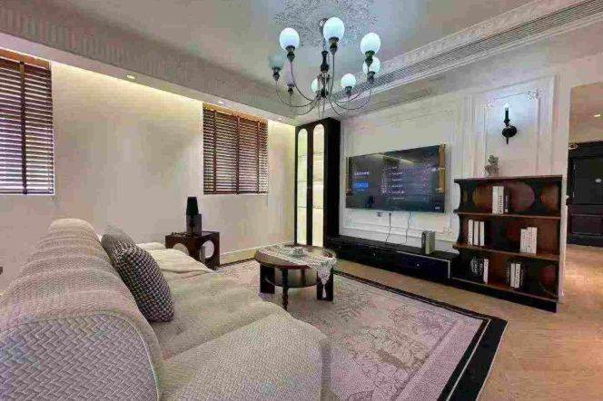 12.5k clean 2Br with floor heating close to the Suzhou River nr Caoyang Rd.line3/4/11/14