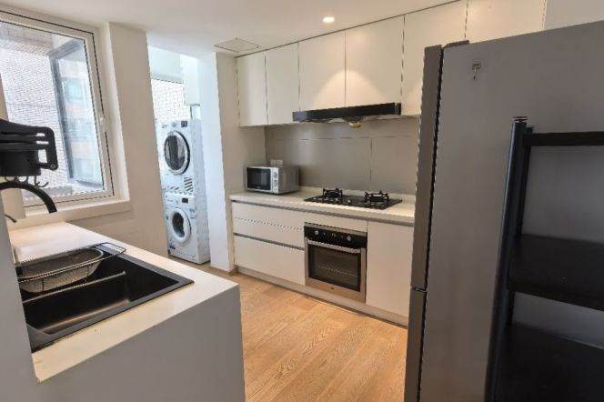 modern 3brs floor heating open balcony nice view beside IAPM line 1,10,12 only 32K