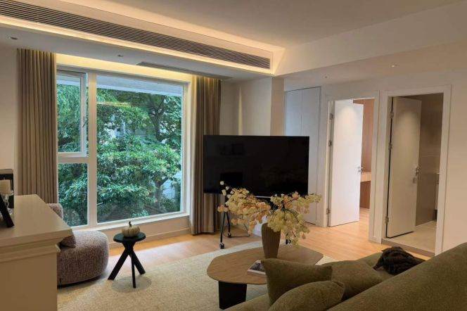 Hongqiao Rd Station Elevator Spacious 1Br Line3/4/10