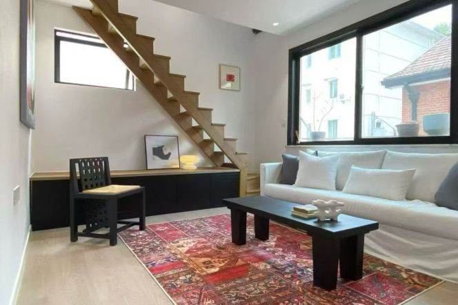 Lofted 2BR-Jiangsu Road