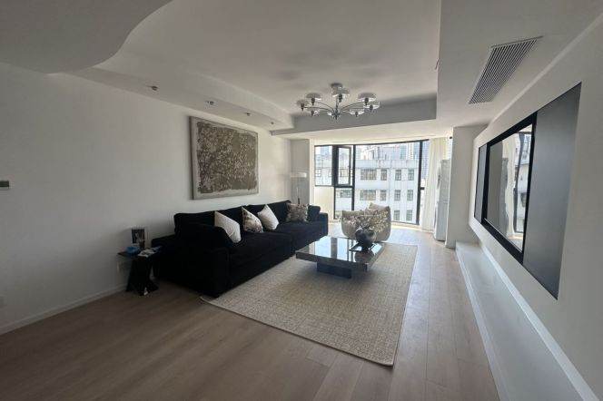 4BR Elevator Flat | West Suzhou Rd | Fixed Parking | 6 mins to Line13 Jiangning Rd