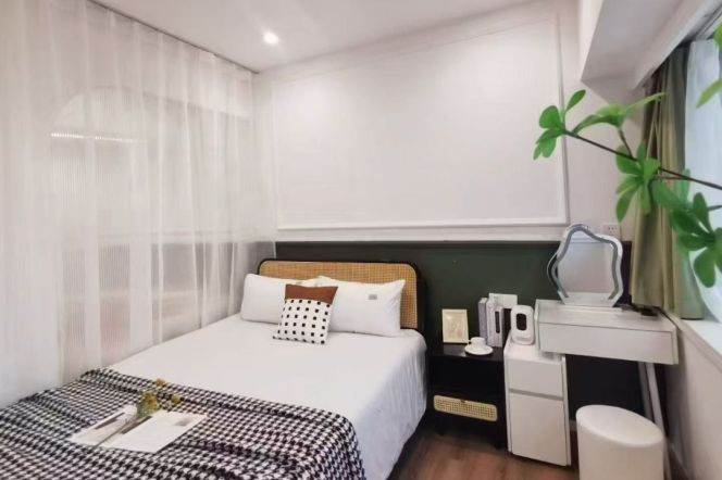 1br, subway L9Shangcheng& L2,14, Next to the bund, Key, 7k