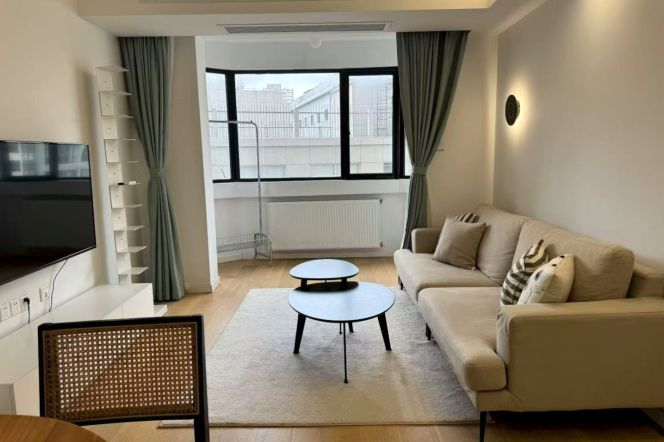 Longde rd/elevator 1br 2lr/spacious&cozy/central AC/bright room,@L11/13