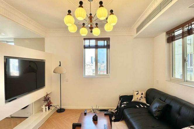 11k 2Br with floor heating Nr Changfeng Park line15 and ECNU