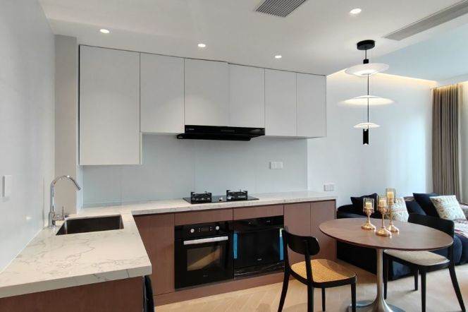 1BR High-Rise w/Floor Heating next to Jing'an Temple