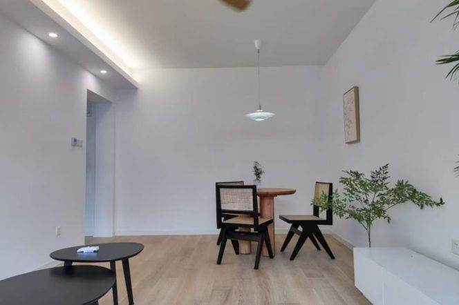 Longde rd/elevator 1br 2lr/spacious&cozy/central AC/bright room,@L11/13