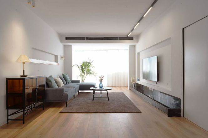 2 Brs, 2 Baths, Central ac/Oven/Dryer/Parking lot, 120 sqm @ Longhua metro L12