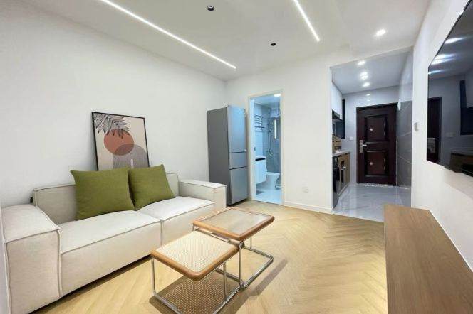 Cozy 1Br Furnished. C/A. Jiangsu Rd Station