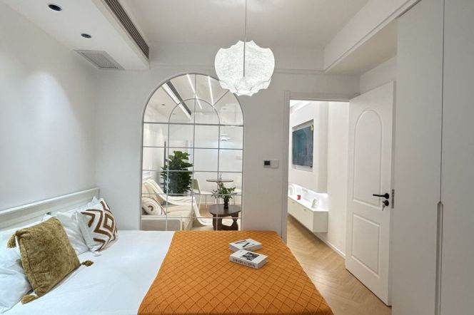 Brand-new 1Br/2Lr/1Bt Close to L2/11 Jiangsu Rd Station 