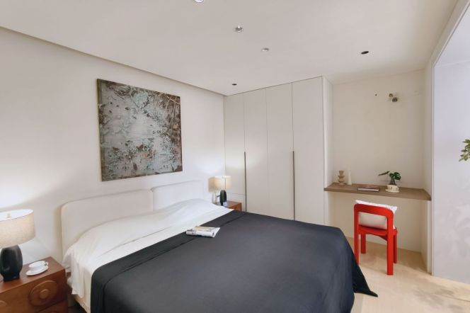 guiling rd elevator 2BR/living room@L9/15