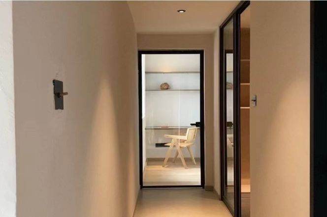 3+1 Rooms, 2 Baths, Open Balcony/Floor heating/Central ac/Oven, 170 sqm @ West Nanjing metro L2