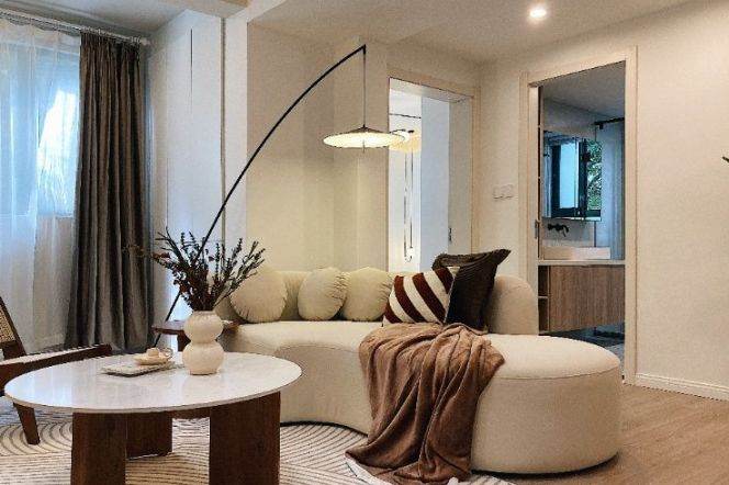 1BR with elevator, Zhongshan West Road, 3-min walk to Line 3/4/9 Yishan Road Station