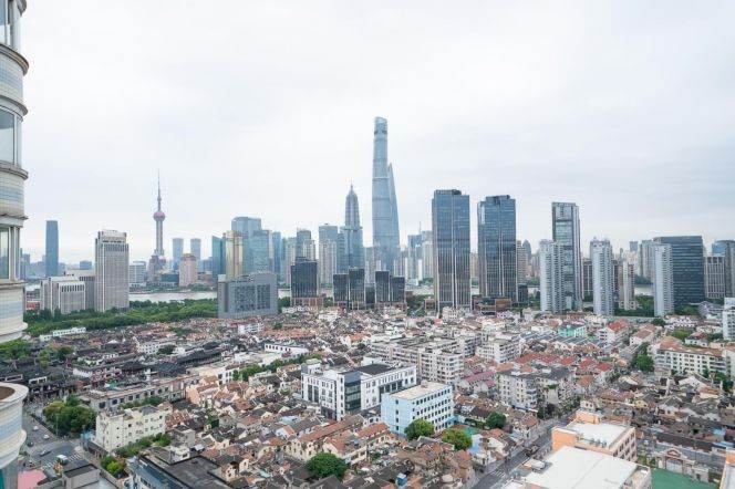 brand new super modern 3brs floor heating great view near Yuyuan garden ,The Bund 