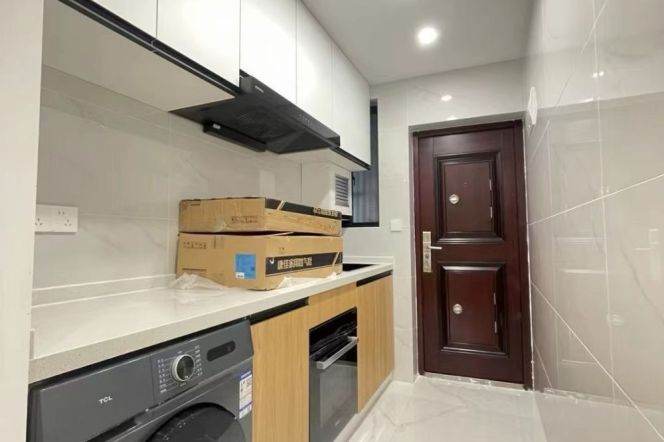 Cozy 1Br Furnished. C/A. Jiangsu Rd Station