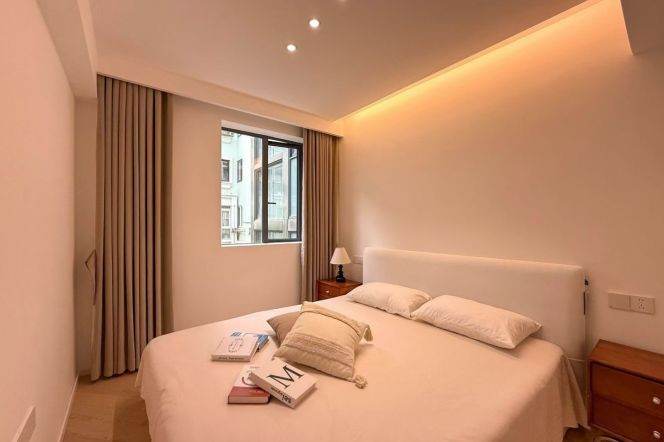 Brand-new 1Br/2Lr/1Bt+Walking in Cloakroom@L2/12/13 WestNanjing Rd Station 