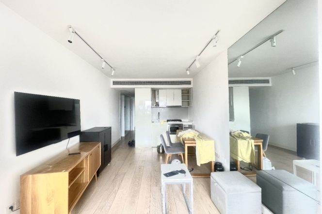 High-ending 1BR Changshu Road Station
