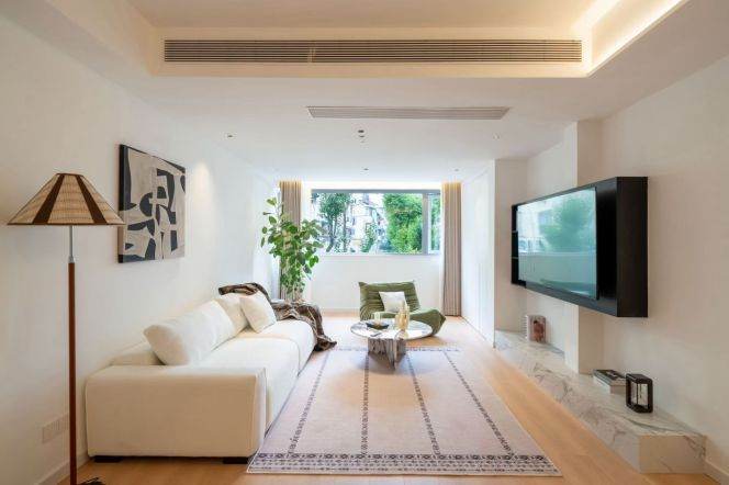 1 Big Br, 1 Living room, Central ac/Oven/Dish washer, 90 sqm@ Jiaotong uni L10&11