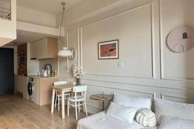 Tongji Garden -1bed - elevator - convenient location-line 7 Changping Road 