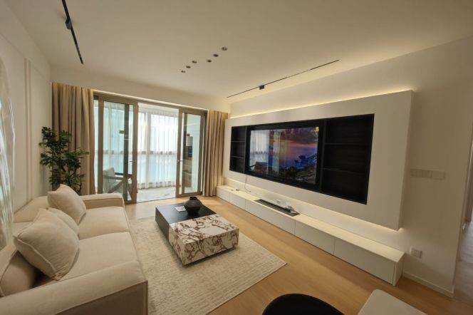 Exclusive 3BR 2BA in Yanlord Town/Century Park, 22.8k