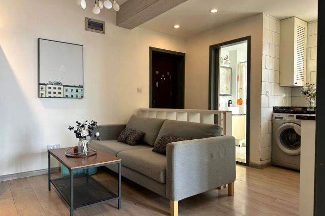 Full furnished 2br/85sqm & elevator/oven @Jing'An temple metro