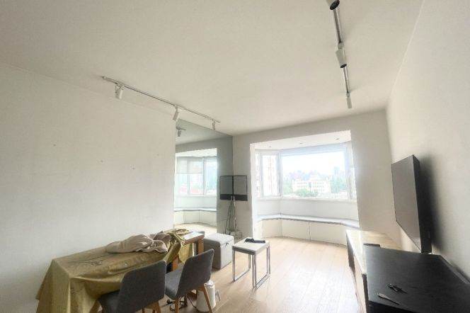 High-ending 1BR Changshu Road Station