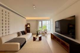 3 Brs, 2 Baths, Floor heating/Central ac/Oven/Dish washer, 150 sqm @ Zhongtan metro L3&4