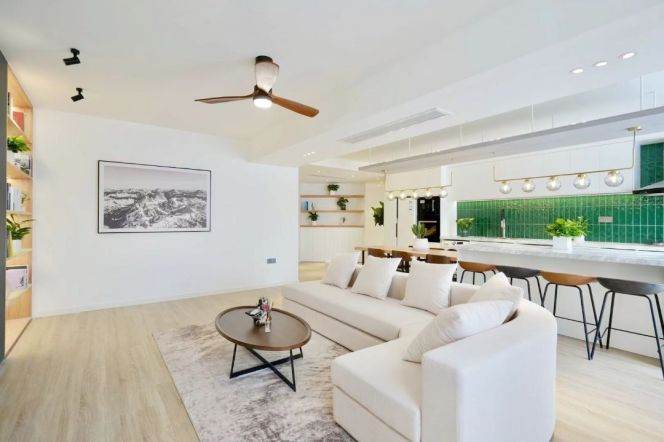 Spacious Xujiahui Apt 3BR+2BA with Balcony/Floorheating 24.8K