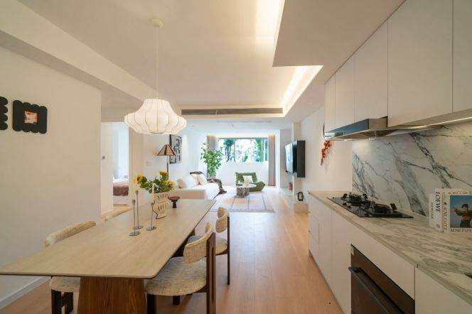 1 Big Br, 1 Living room, Central ac/Oven/Dish washer, 90 sqm@ Jiaotong uni L10&11